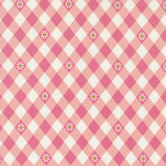 Flower Power by Maureen McCormick for Moda - Checks and Plaids Gingham in Bubblegum